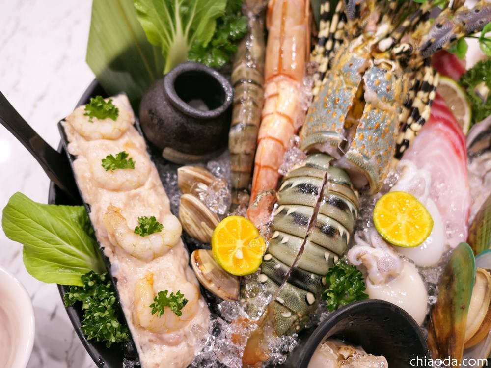 拉克薩火鍋｜菜單大升級！有痛風海鮮拼盤、PRIME等級牛肉、伊比利豬，根本海陸饗宴！