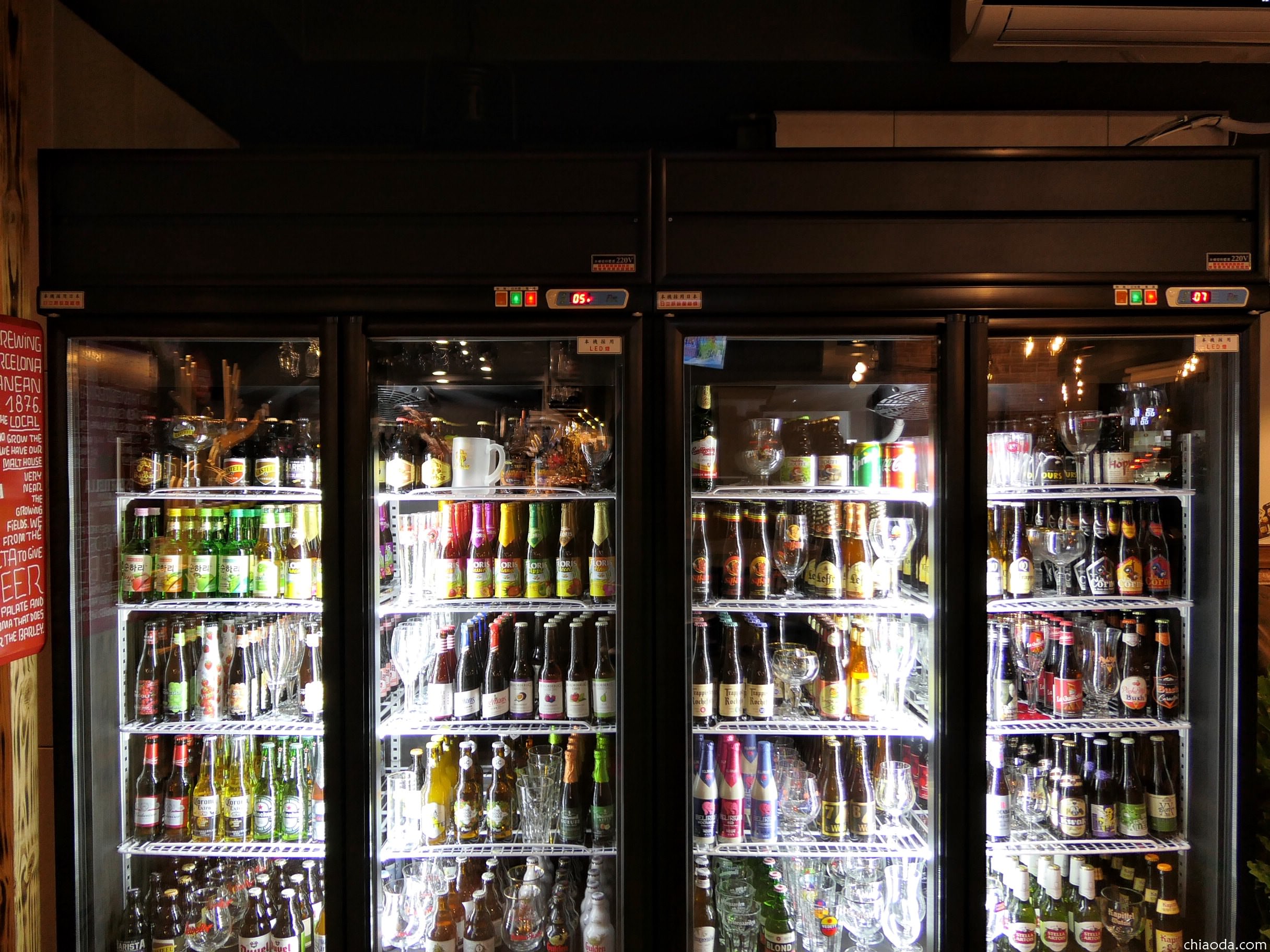 讓啤酒、可樂整齊的收納在冰箱裡 - 486先生