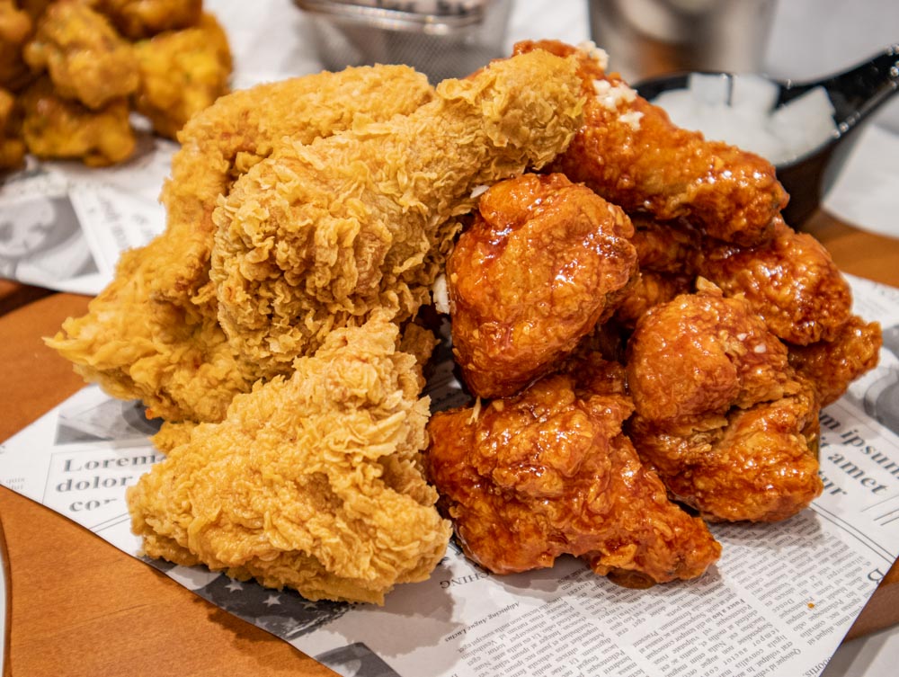 bb.q CHICKEN　bb.q黃金炸雞