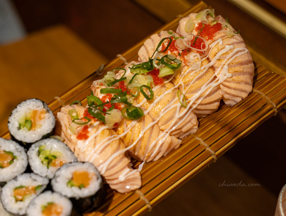 森川丼丼 鮭魚全家福2.0 炙燒鮭魚握壽司